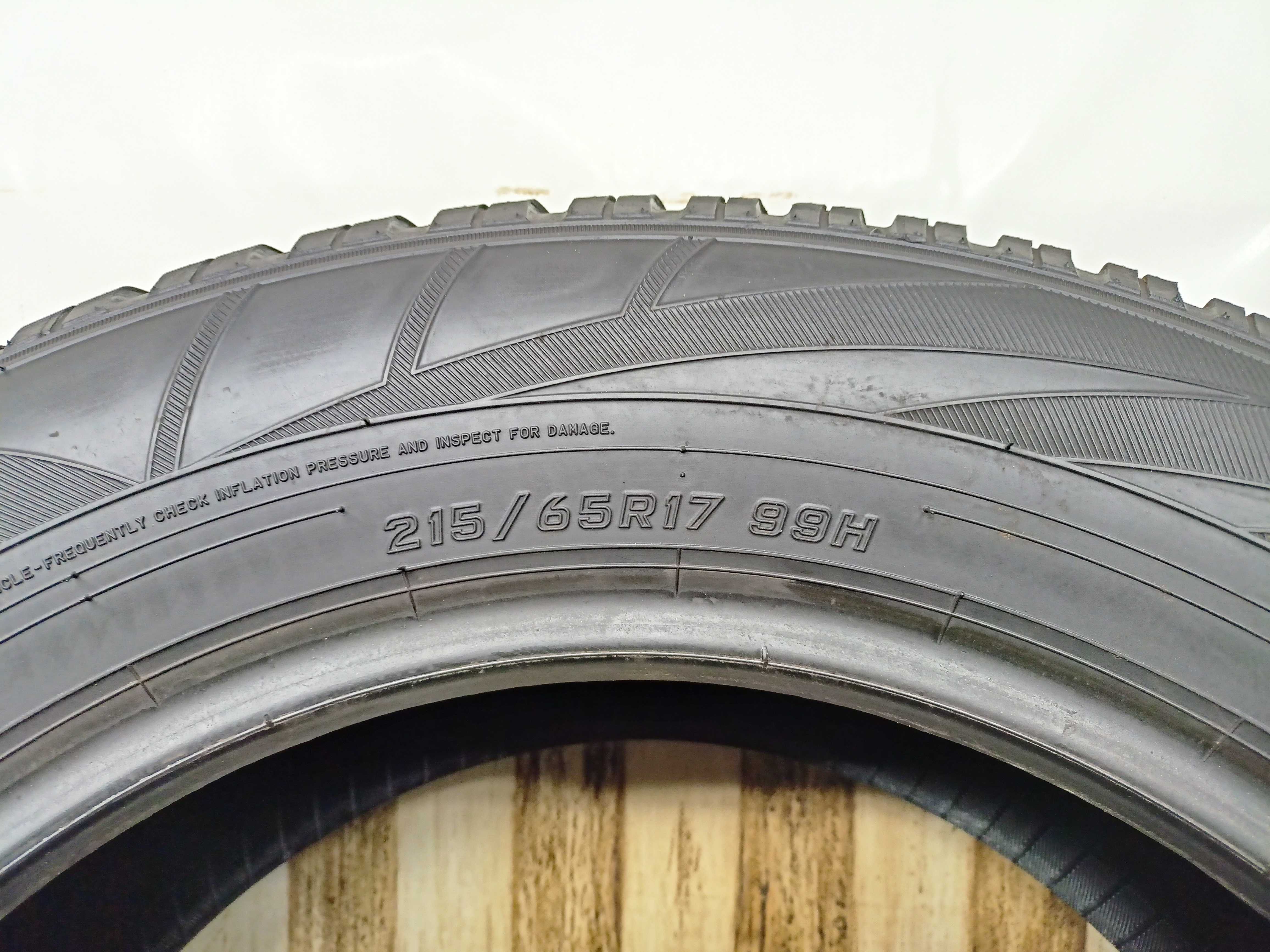 Falken Eurowinter 215/65/17 2019r. 99H 2x8,9mm 2x8,6mm (4180)
