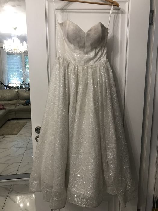 Продам біле плаття на випускний/весільне