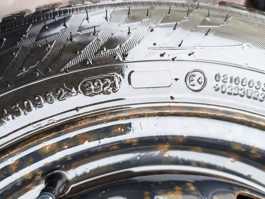 Koła zimowe z felgami 4 szt