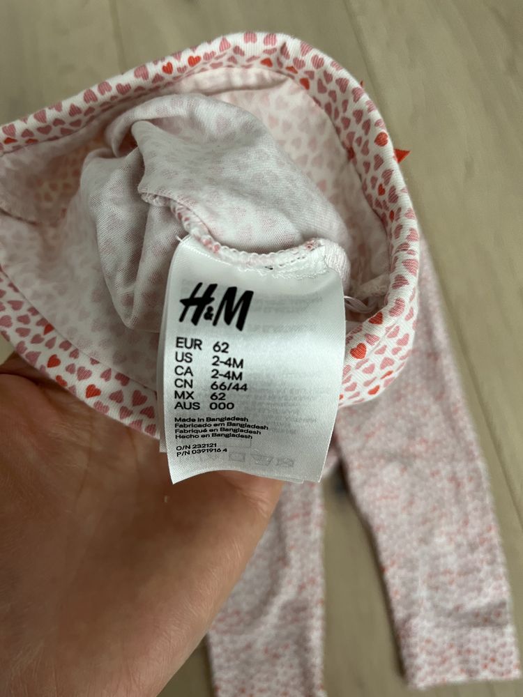 Spodenki i czapeczka H&M 2-4 miesiące