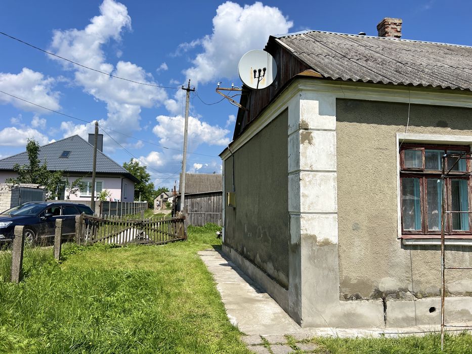 Будинок ( вул. Князя Романа)