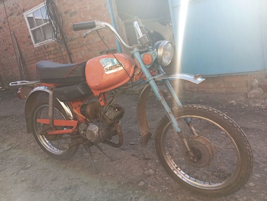 Продам мопед Карпаты