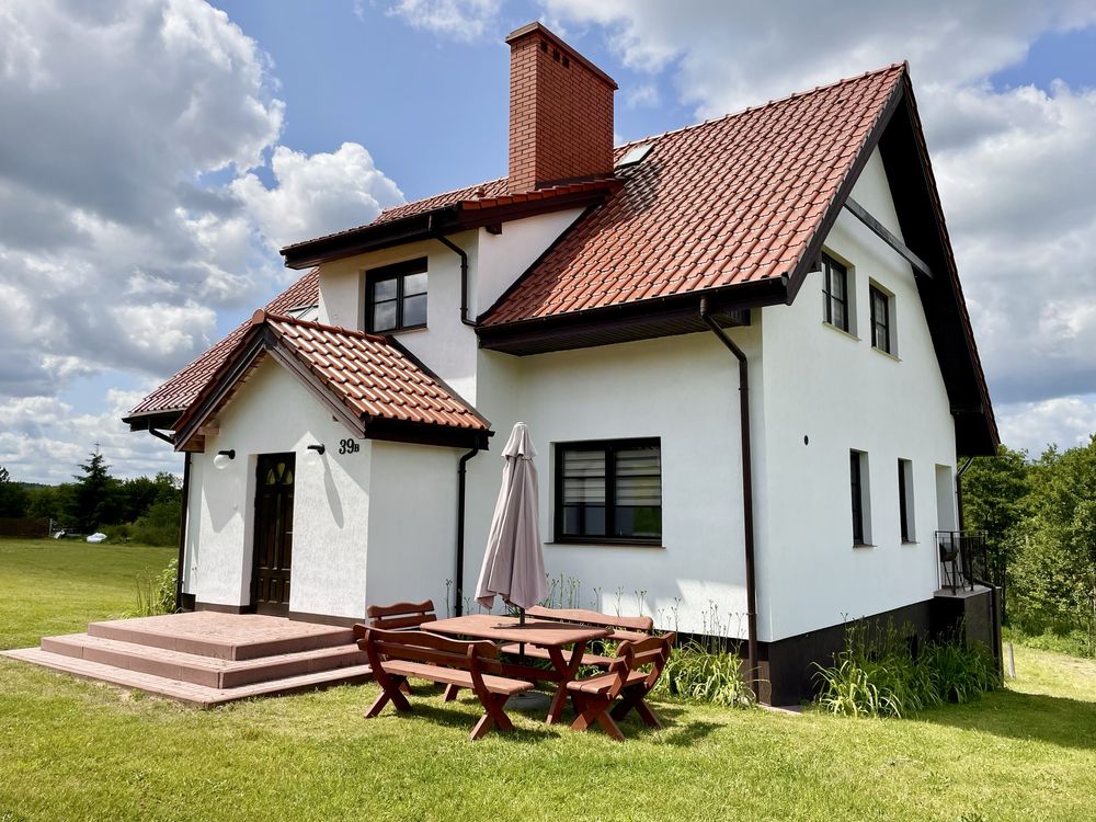 Dom nad jeziorem  Narie z prywatną plażą