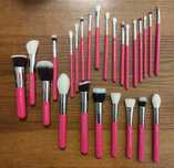 JESSUP Zestaw 25 pędzli do makijażu T195 Rose /Silver