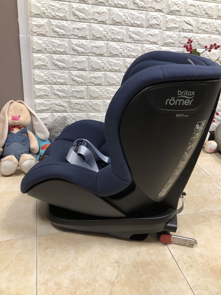 Автокрісло Britax Römer TRIFIX2 i-SIZE Група 1 (9-18 кг) брітакс