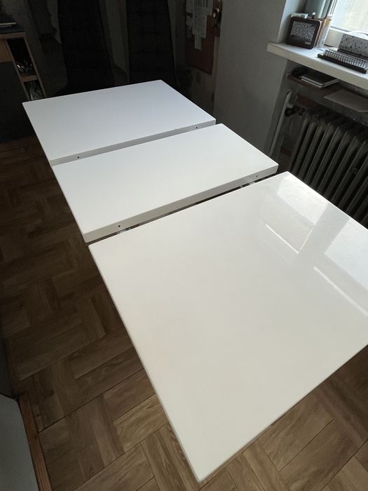 Stół rozkładany 120-160/80/75,5 biały plus krzesła