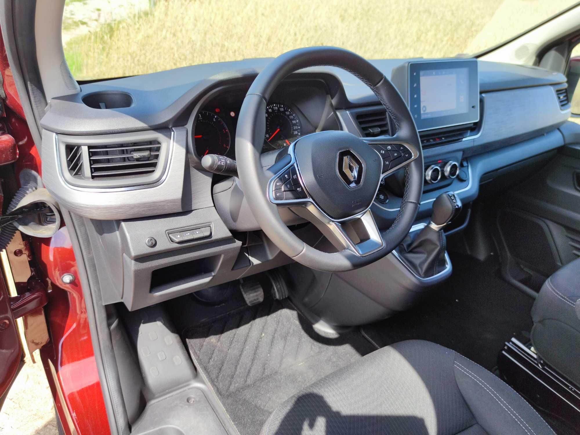 Wynajem BUS 8 osób automat Renault SpaceClass SŁUPSK LĘBORK KOSZALIN
