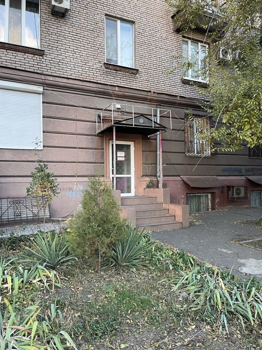 Сдам в аренду нежилое помещение