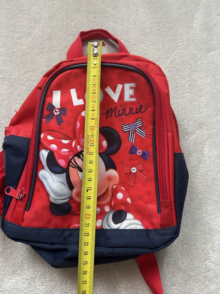 Czerwony plecaczek z Minnie na ok 3 latka
