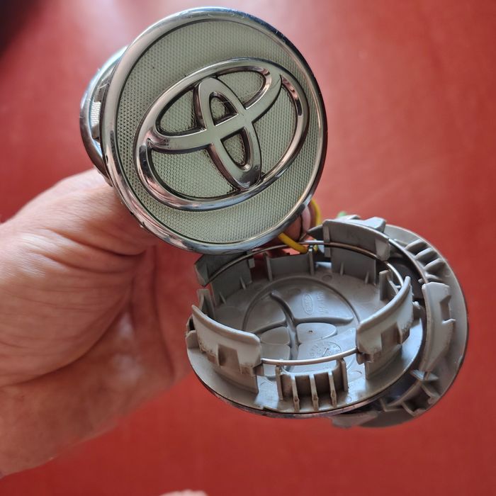 Заглушка. Ковпак на диски тойота