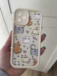 Etui iphone 12 beżowe w koty kotki