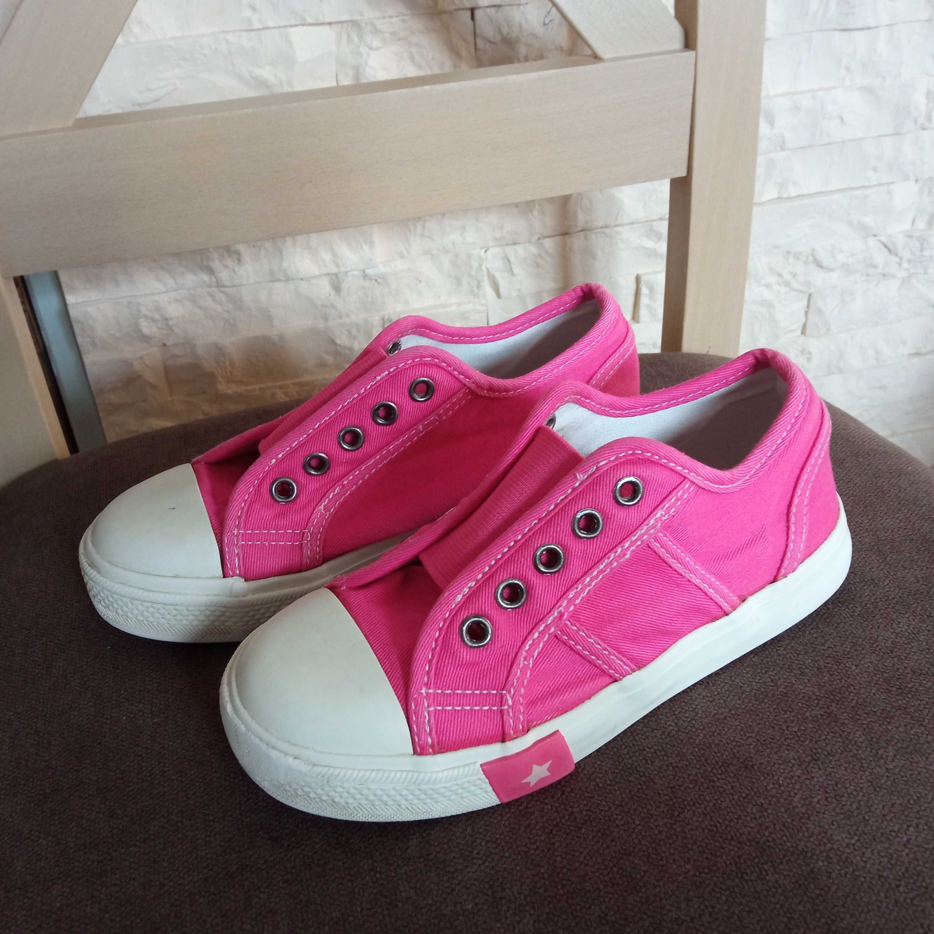 Trampki wsuwane slip on 28 tenisówki różowe John Lewis buty dziewczęce