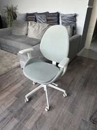 HATTEFJÄLL Krzesło biurowe z podłokietnikami IKEA