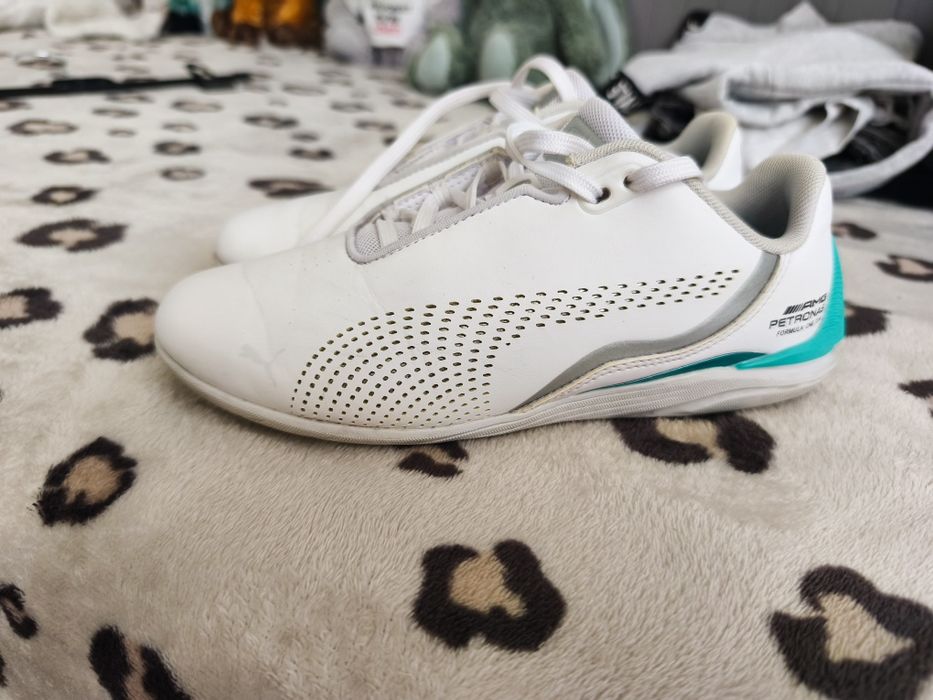 Buty do biegania Puma AMG Petronas Formel 1 Drift cat rozm 36