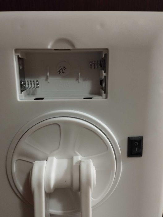 Lampa LED Mirror do makijażu (nie działają ledy)