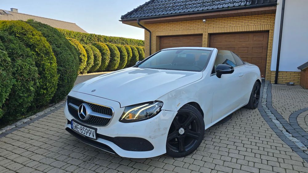 Mercedes-Benz Klasa E 200 W213 Kabriolet / Automat / Skóra / Led