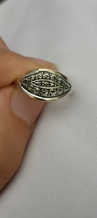 Anel em prata com marcassitas