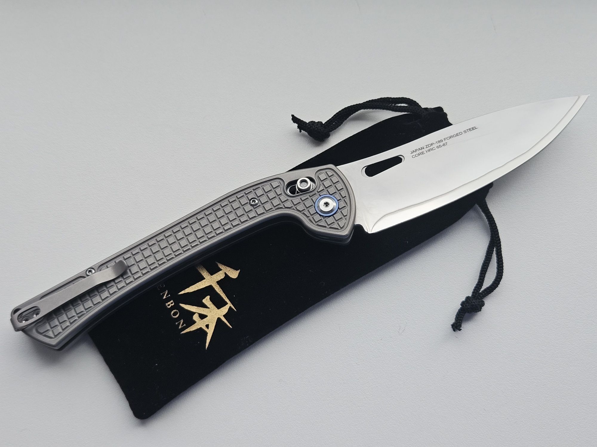 Nóż składany Sebon Zdp-189 titan edc