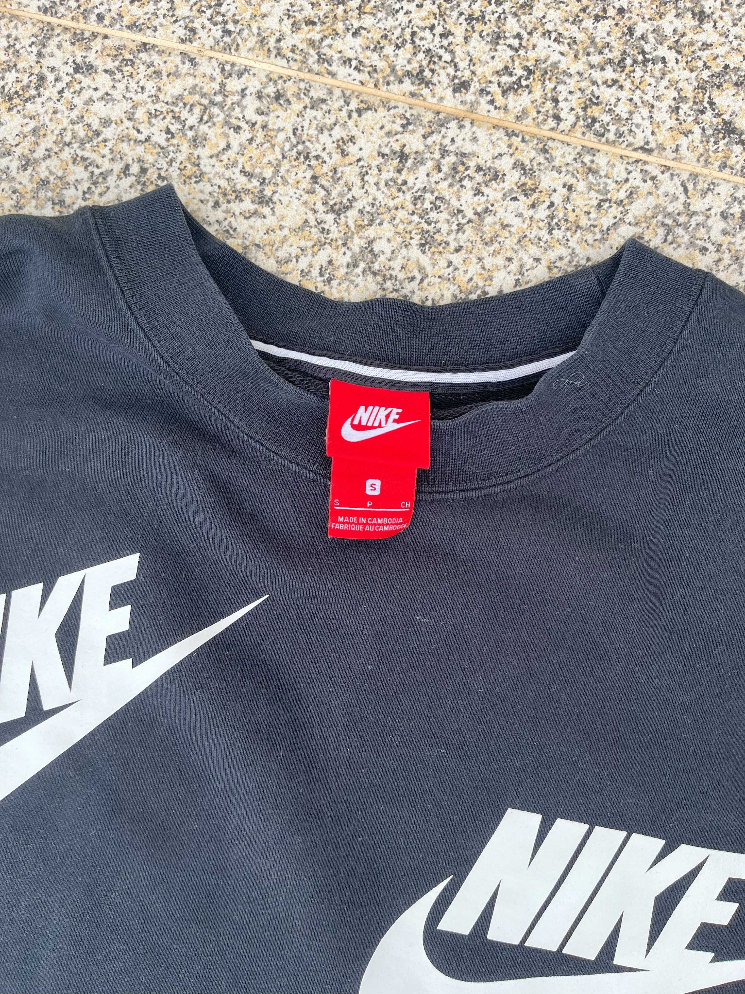 Sweat Nike Preta Tamanho S (36/8) – Hoodie Desportivo Feminino