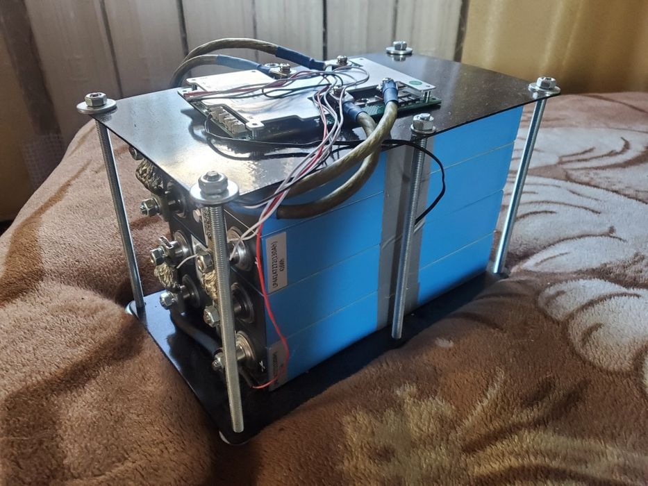 Саморобна станція резервного живлення