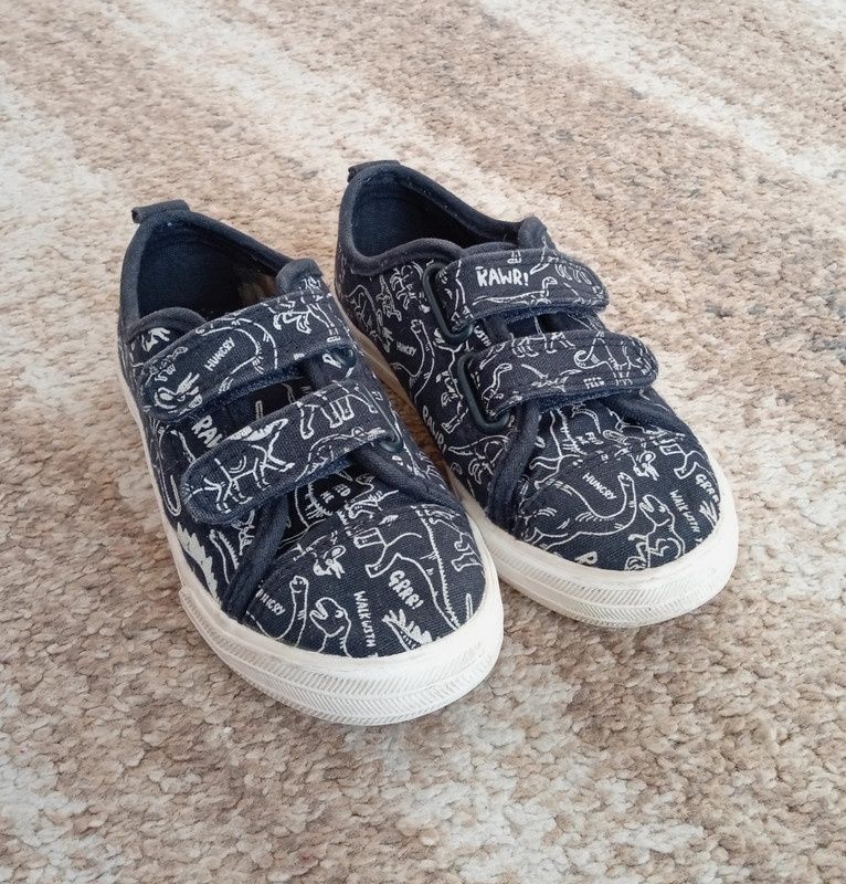 Buty sportowe trampki sneakersy na rzepy 26 H&m dino dinozaury
