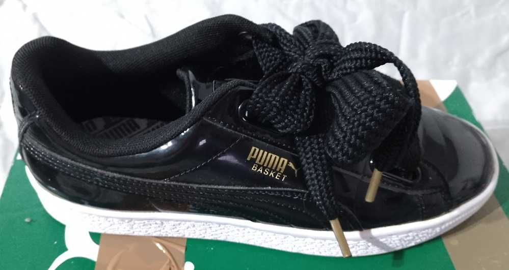 Sapatilhas PUMA com laço Preta Tam:36 (1196)