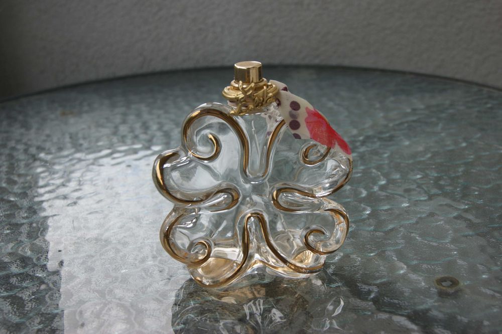 Lolita Lempicka Si Lolita-butelka 80 ml + 6-7 ml unikatowych perfum