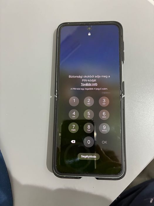 Prawie nowy Samsung Galaxy Z Flip6