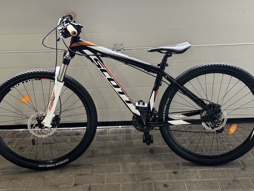 Scott Scale , kola 27.5 rama S