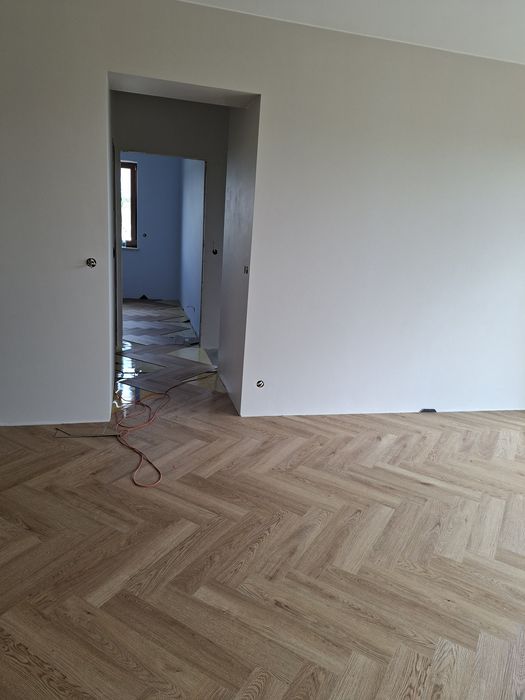 Złota rączka*układanie paneli*składanie mebli*drobne remonty