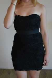 Czarna sukienka w róże Tally Weijl 34