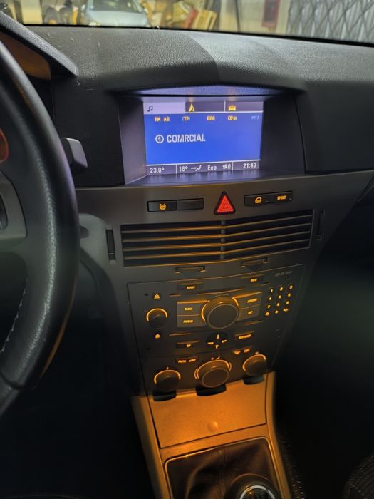 Opel Astra 1.9 CDTI COSMO