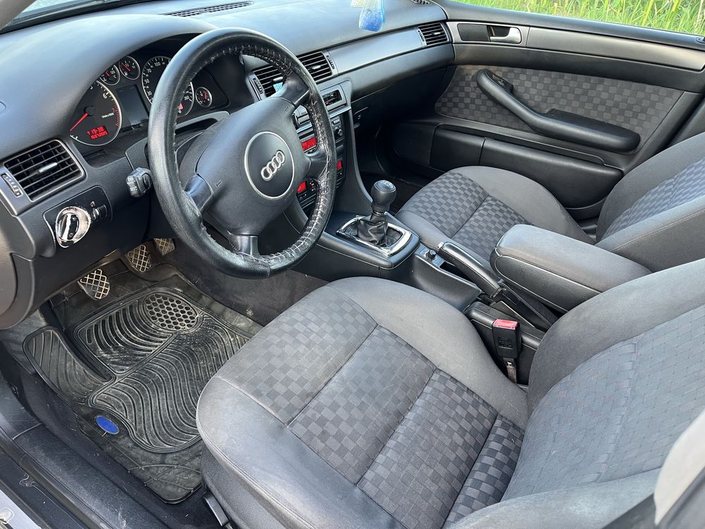 Audi a6 2.4 LPG sprawne Manual
