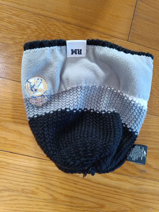 Gorro oficial Real Madrid novo