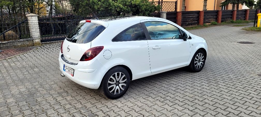 Opel Corsa D ,Benzyna,Klimatyzacja