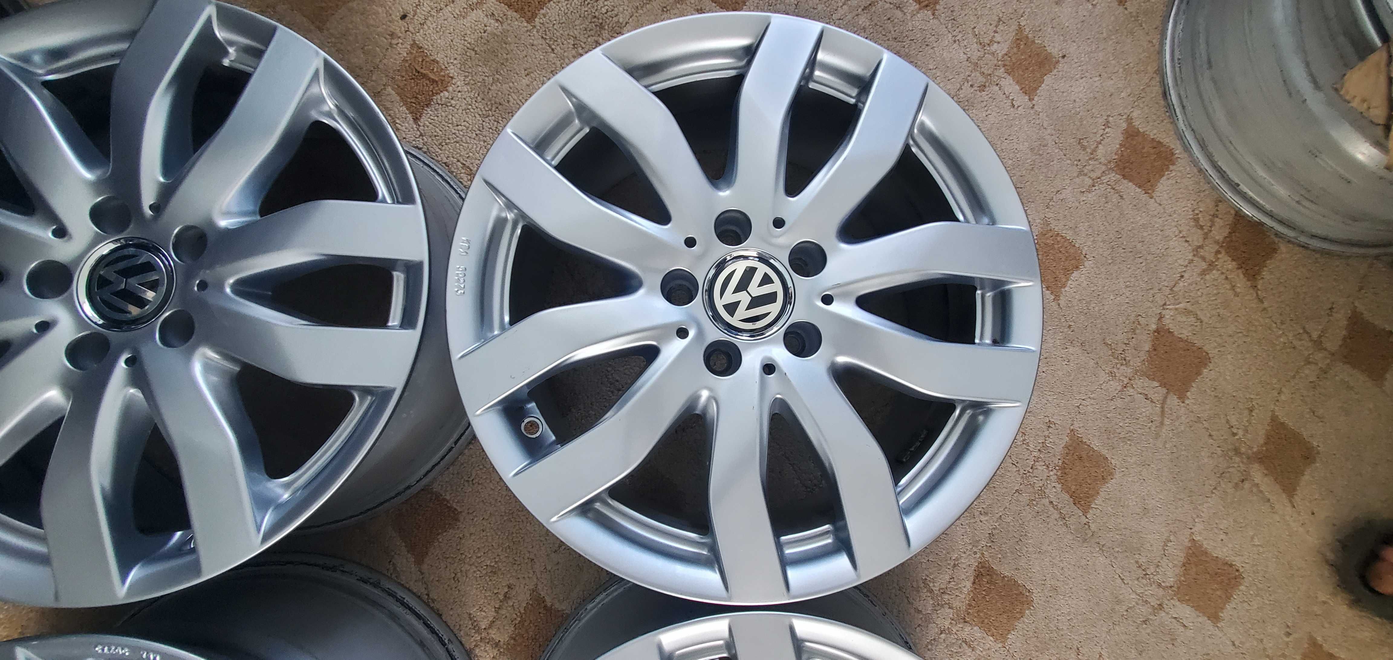 Диски 5 112 R17 VW AG CMS Germany 7,5J ET 47