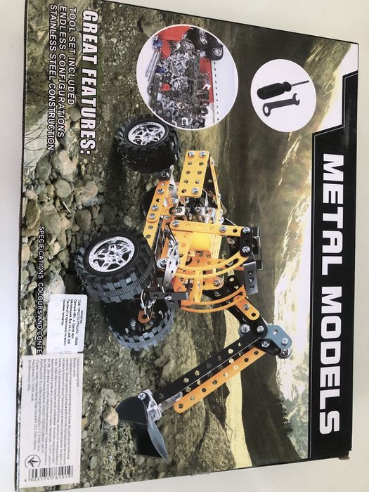 Конструктор металевий 256 деталей