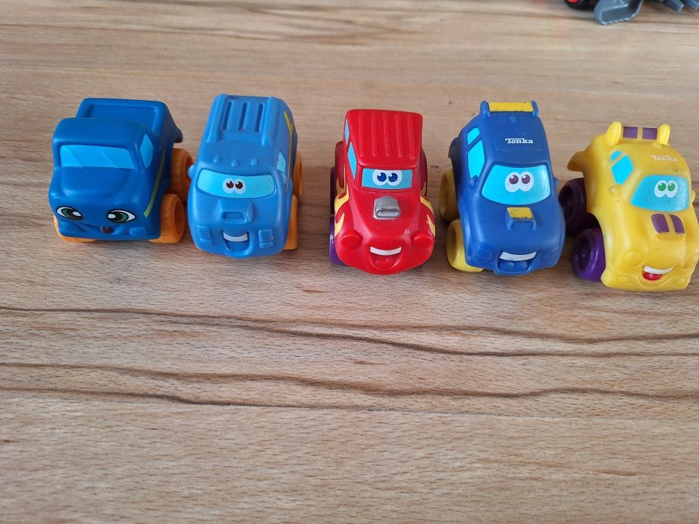 4x autko tonka plus jedno autko idealne dla maluszków