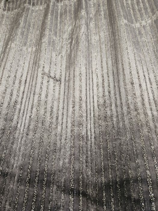 Zasłona srebrna ze srebrną nitka Glamour Home&You r