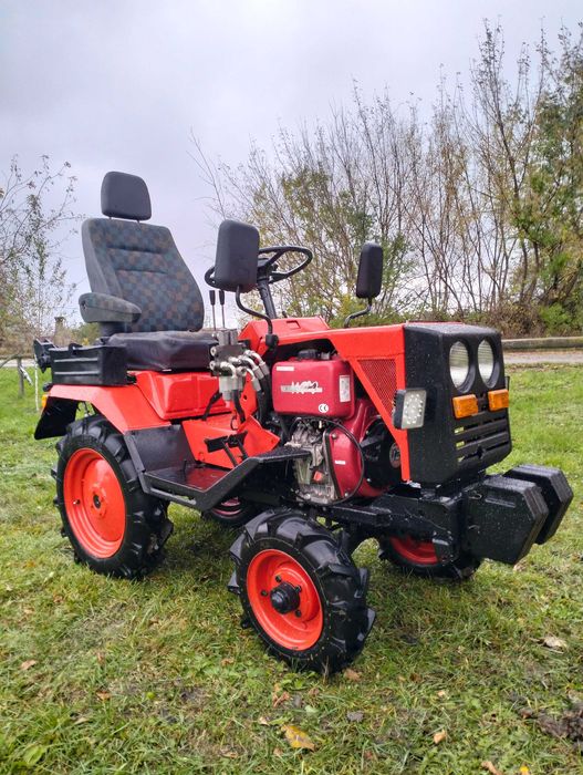 Мінітрактор трактор ХТЗ Т012