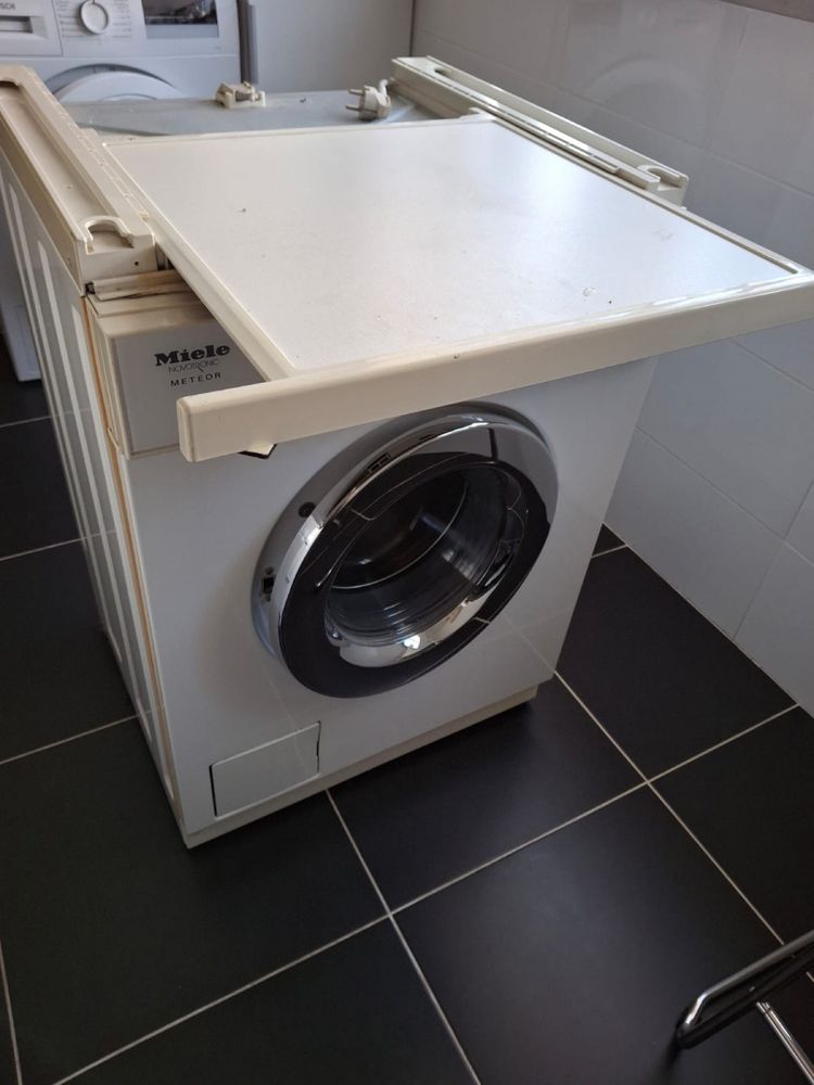 Maquina lavar roupa Miele