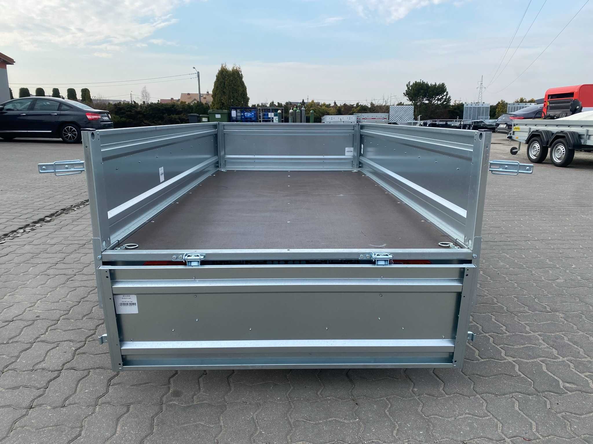 Przyczepka samochodowa dwuosiowa Temared 2612/2 750kg DOSTAWA POD DOM