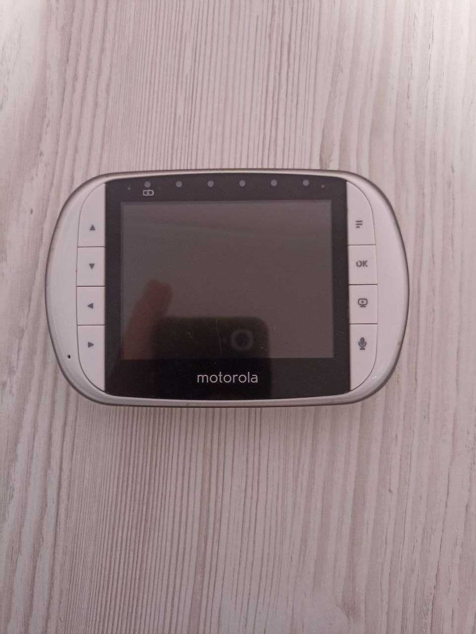 Радионяня Motorola MBP36S хороший стан