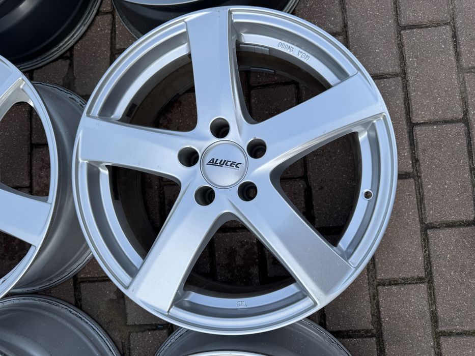 Komplet felg Alutec Audi 18” 5x112 7.5J ET33 Felgi Uzywane F-Vat