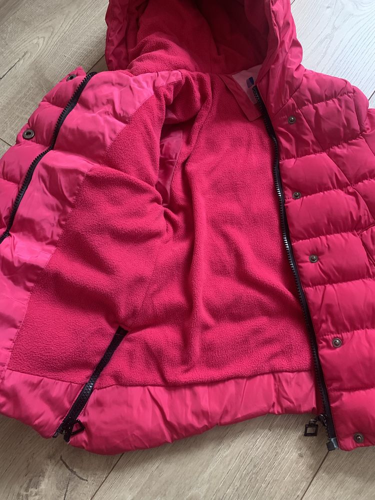 Тепла курточка на дівчинку 3-4 -5 років . Zara пальто, пуховик