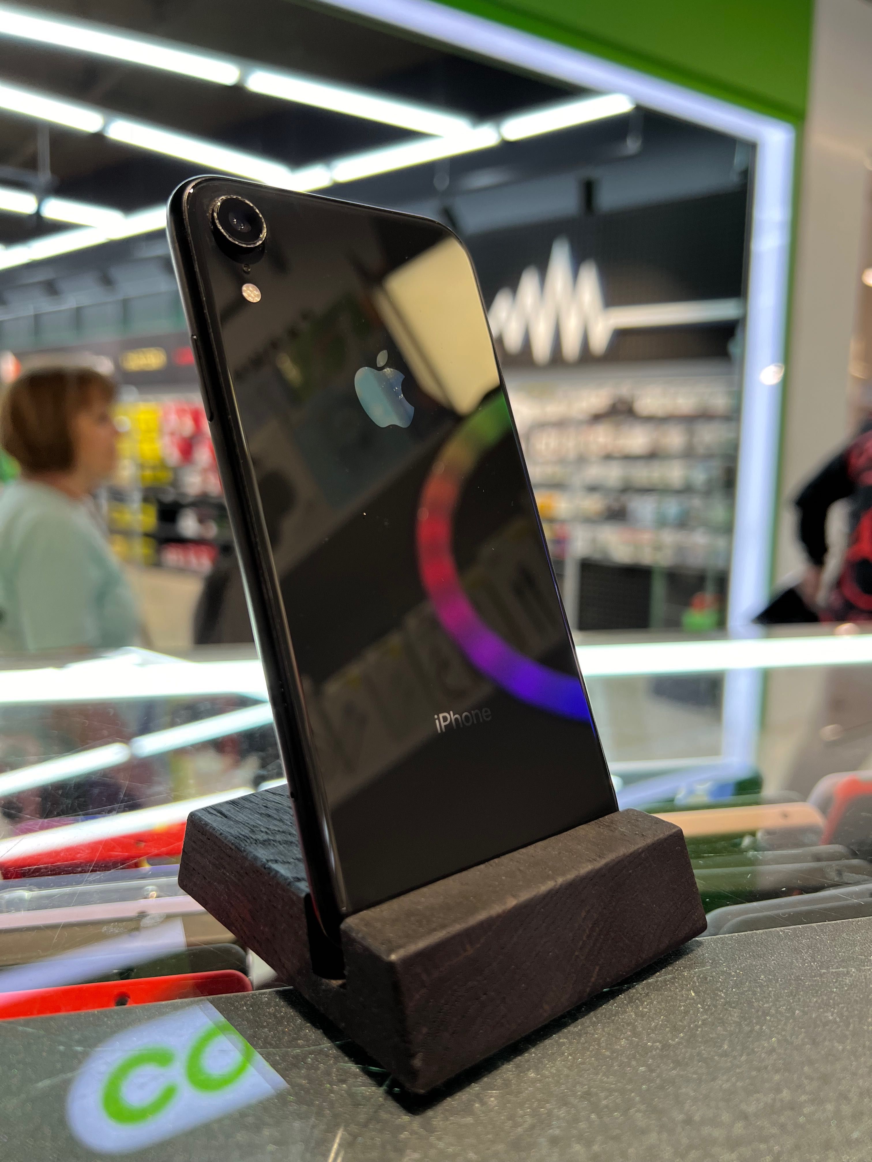 Iphone xr 64gb76%акб