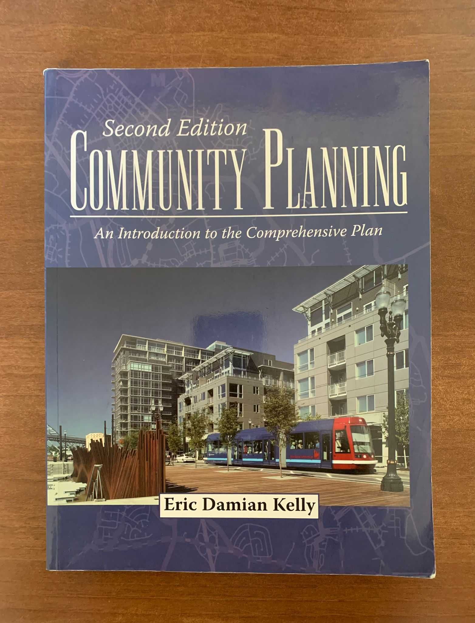 Community Planning: An Introduction to the Comprehensive Plan - 2 edit