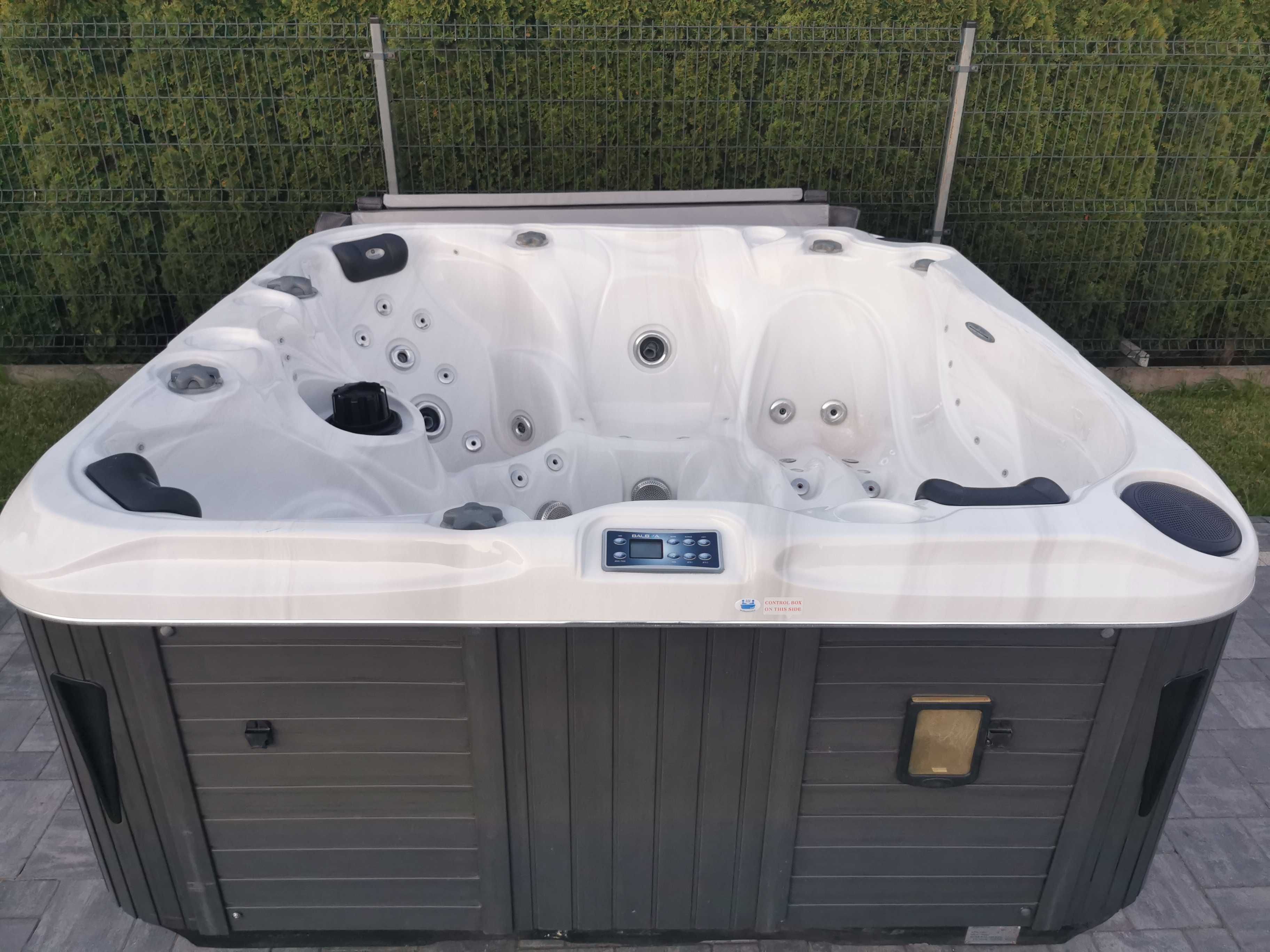 Jacuzzi Elektryczne Balboa Sundance LED Balia Jak Nowe Białe Serwis