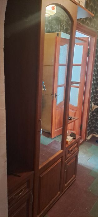 Продам 4 комн квартиру Лазурный