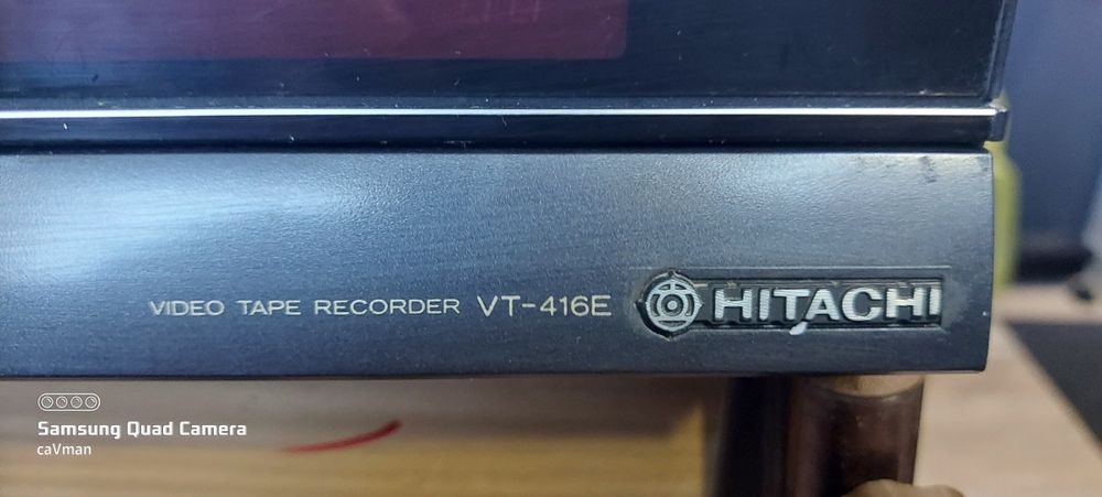 Magnetowid VHS Hitachi Video Deck VT-416E